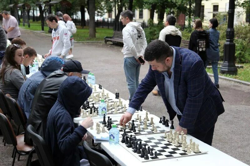 шахматы без регистрации с людьми. шахматы с компьютером. яндекс игры шахматы. шахматы без регистрации с людьми. шахматы без регистрации с людьми.