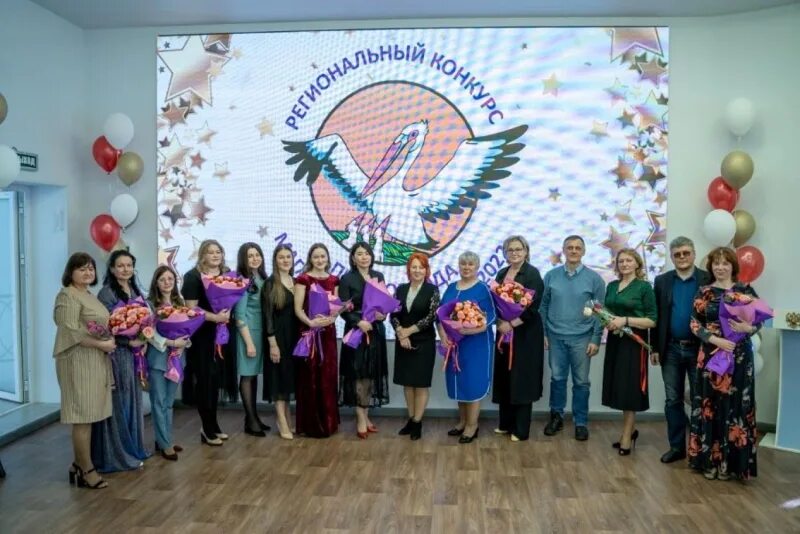 Учитель года заключительный этап. Конкурс учитель года. конкурса учитель года 2012г. символ конкурса учитель года. победитель конкурса учитель года.