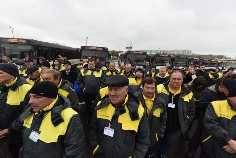 Директор мострансавто. Мострансавто автоколонна 1417. Водитель Мострансавто. Автобусный парк Клин. Автоколонна 1792 Клин.