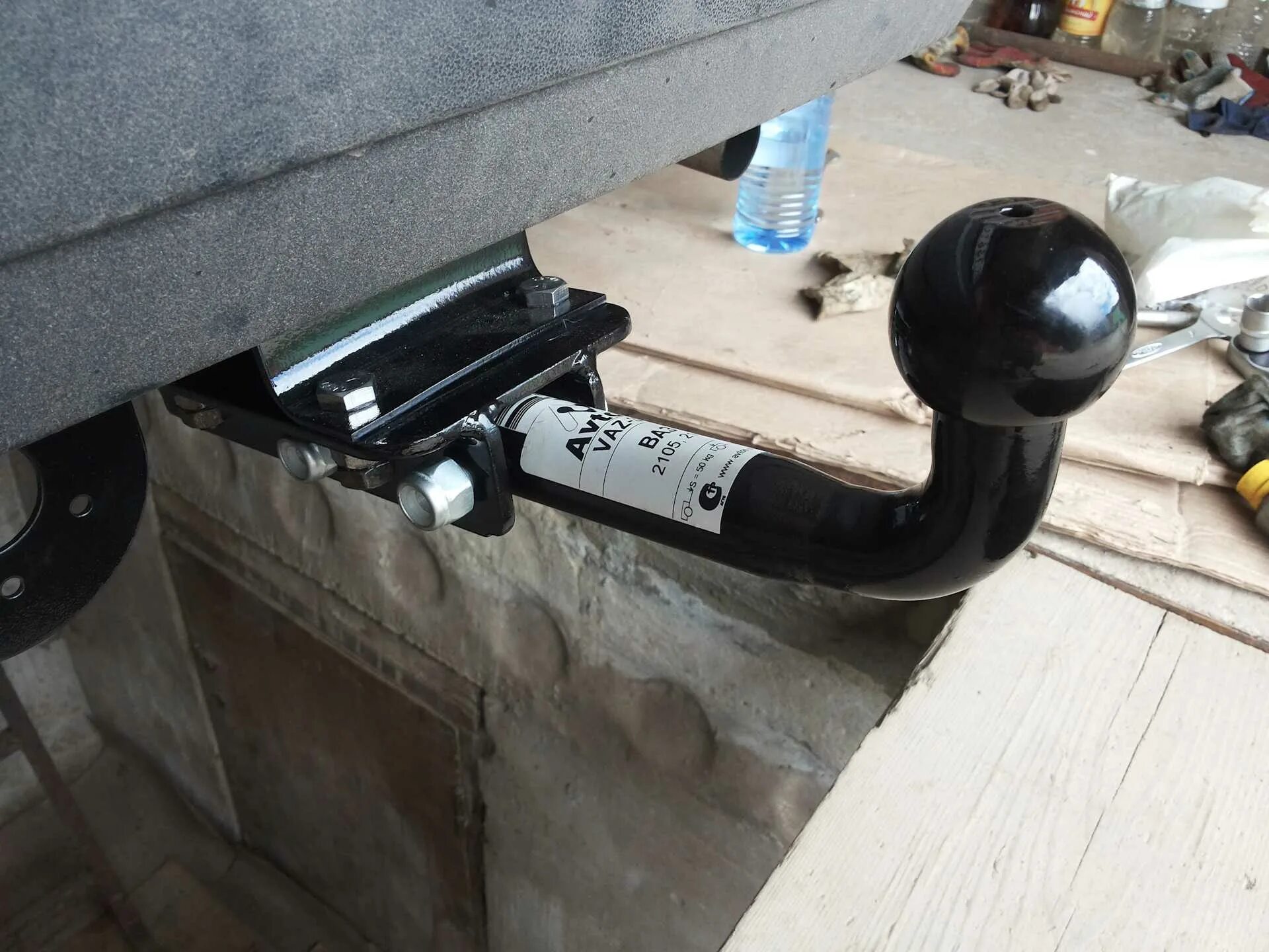 Предусмотрена установка фаркопа. Фаркоп на рено логан. Фаркоп на ваз 2107 чертеж. Фаркоп датсун ми до схема. Фаркоп 2123 под гбо.