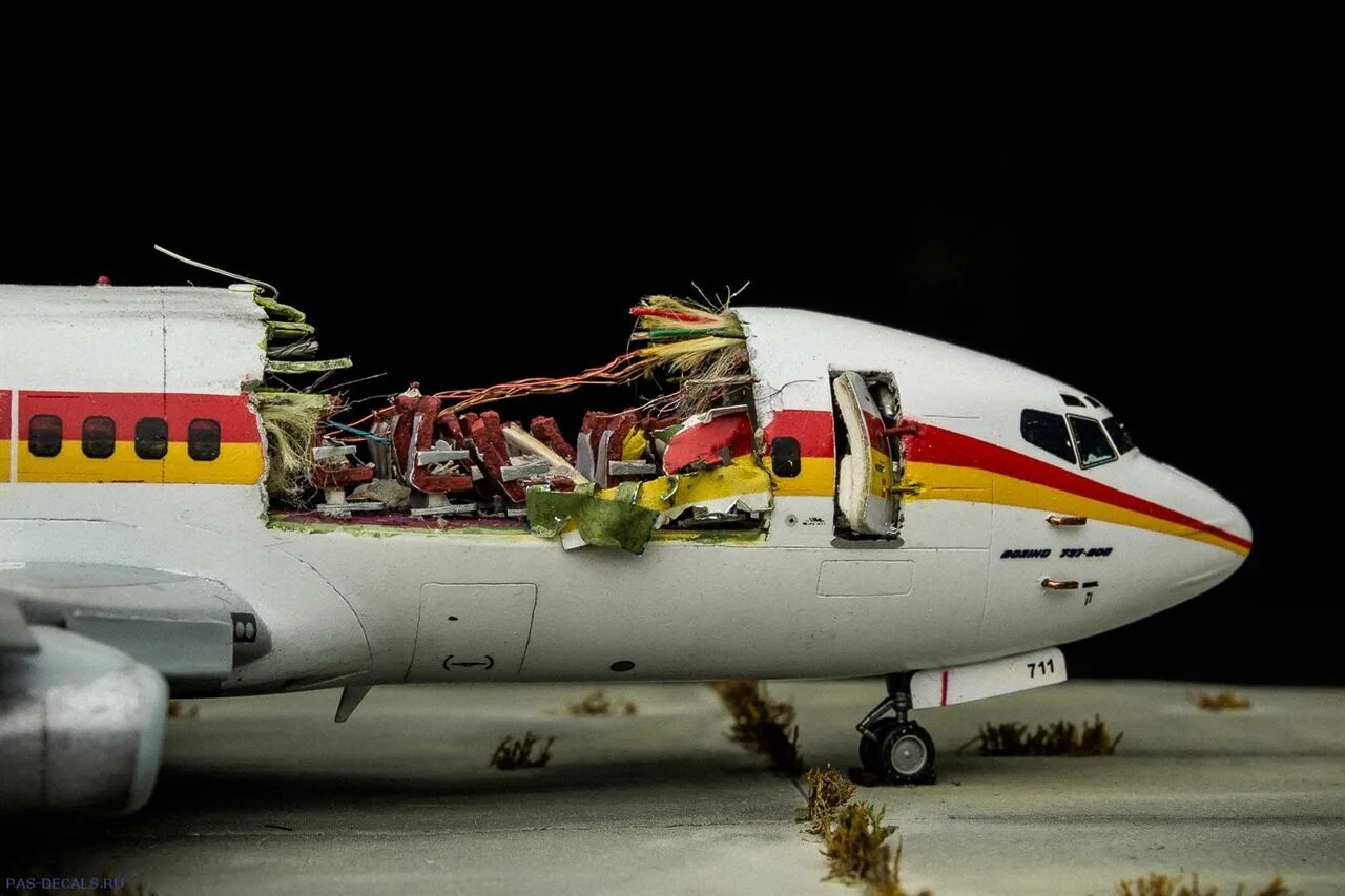 Рейс 243 aloha airlines. Рейс 243 алоха эрлайнз 28 апреля 1988 года. Рейс 243 1988 год. Рейс 243 алоха эрлайнз 28 апреля 1988 года. Самолет aloha airlines 28 апреля 1988.