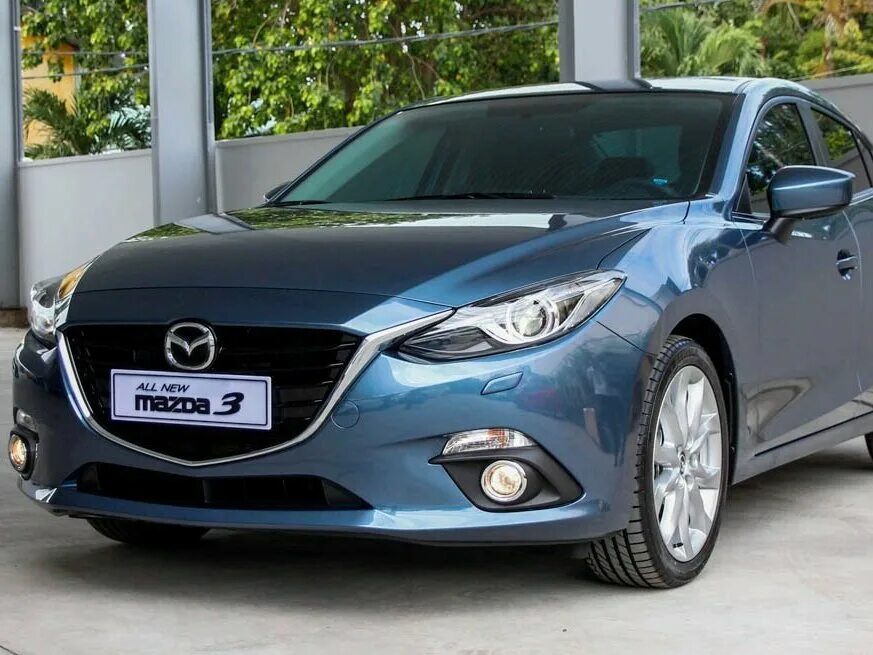 Мазда 3 вм. Мазда 3 BM. Мазда 3 2018. Мазда 3 BM 2018. Mazda 3 BM Рестайлинг.