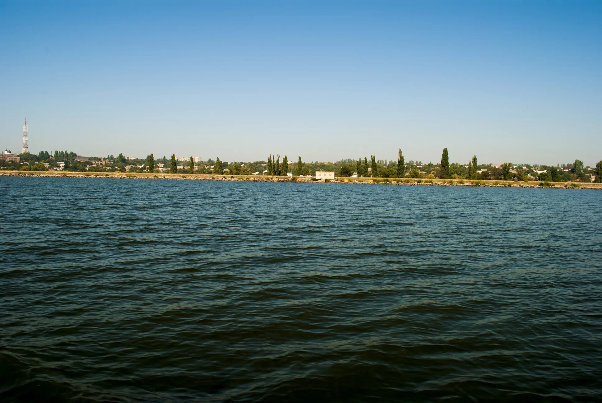 Каховское водохранилище Никополь. Каховское водохранилище мель. Каховское водохранилище Херсонская. Каховское водохранилище Плавни.