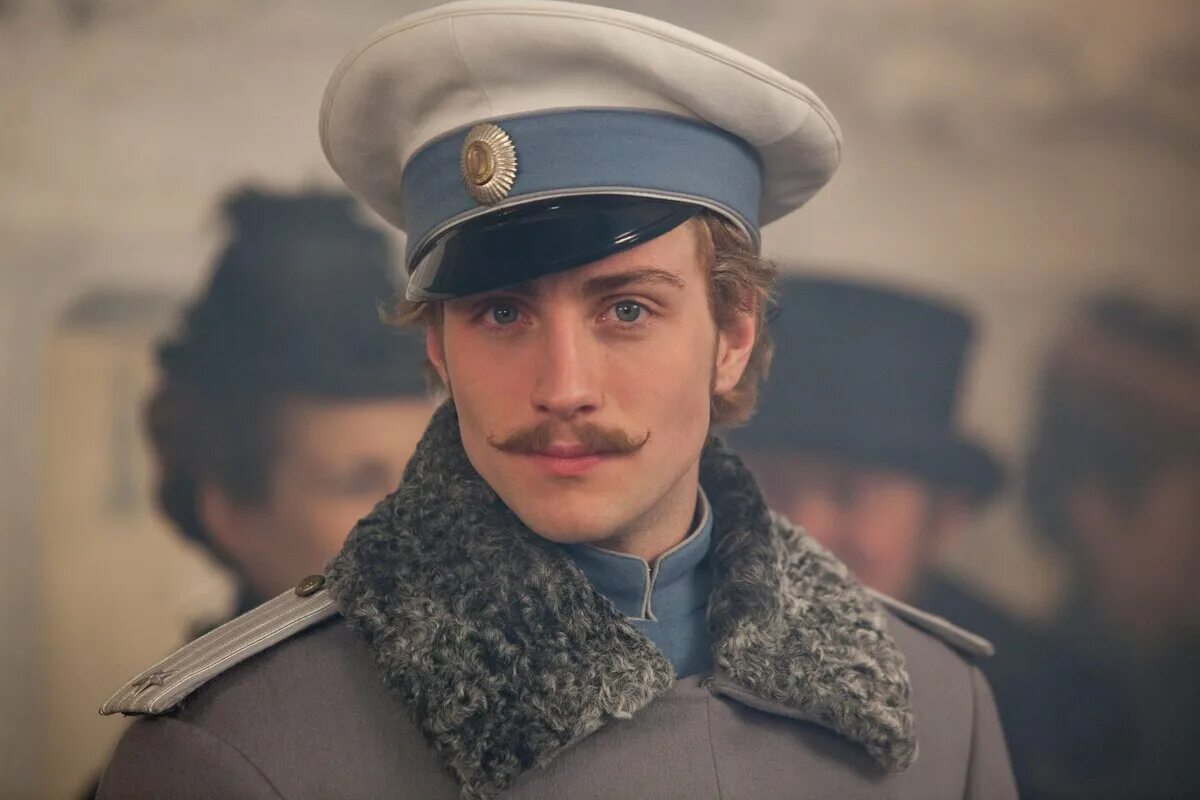 А вронский однажды перед появлением на свет. А вронский однажды перед появлением на свет. Джуд лоу вронский. А вронский однажды перед появлением на свет. А вронский однажды перед появлением на свет.