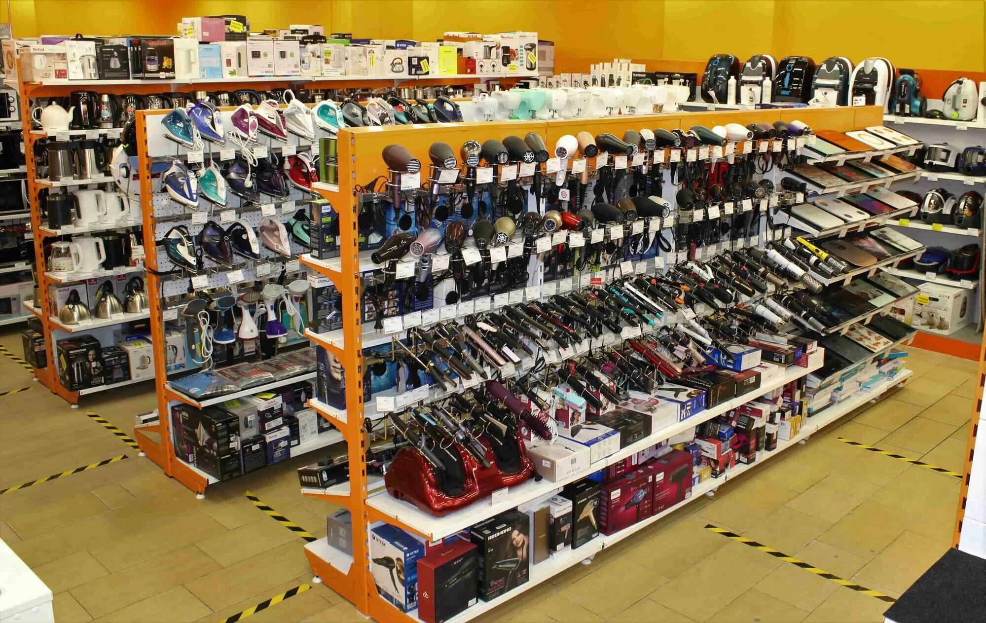 спортивный магазин. магазин спорттоваров липецк. спорт магазины в липецке. магазин спорттоваров. триал спорт липецк.