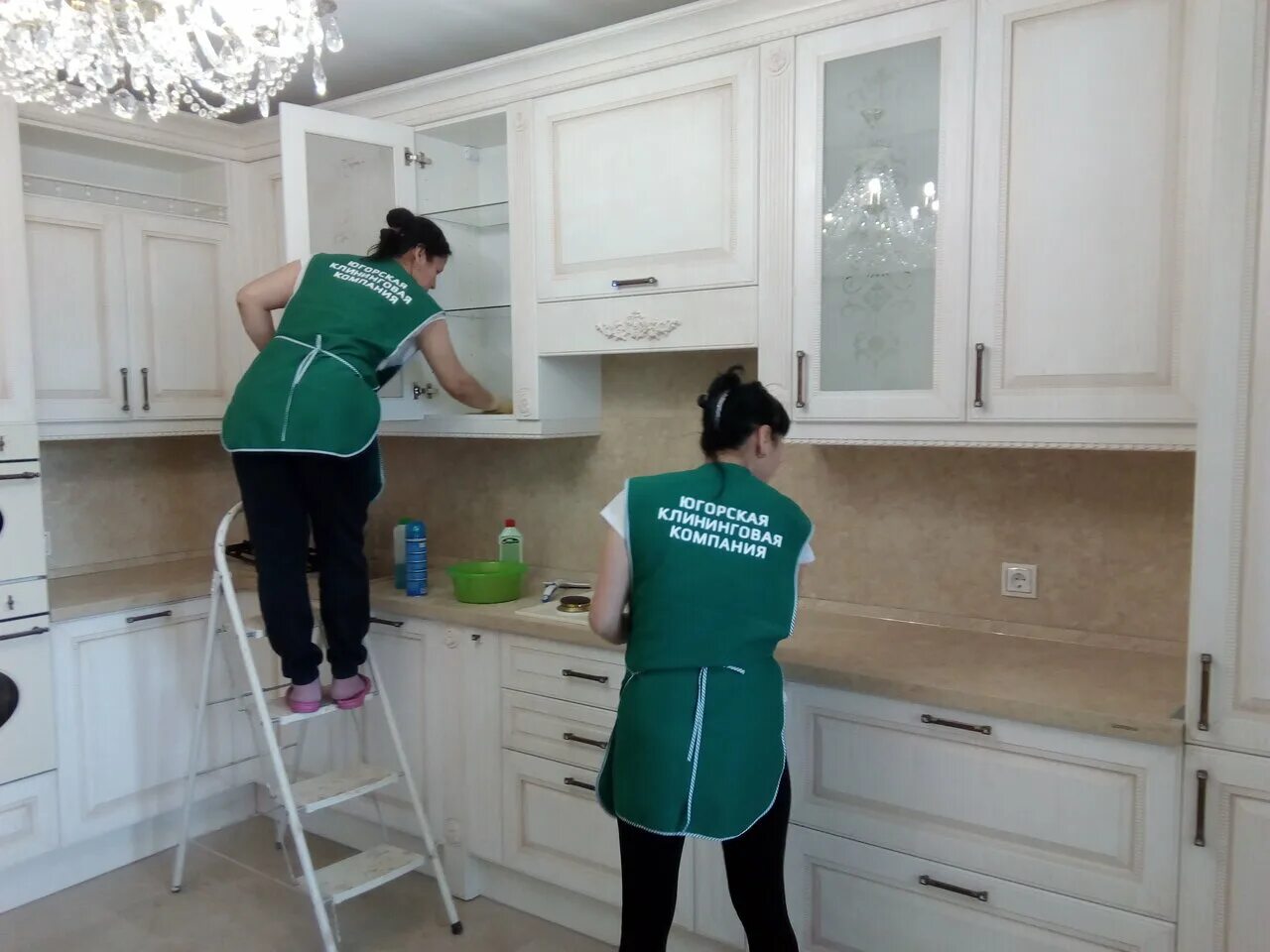 Уборка помещений в больнице. Санитарка. Клининг ханты. Клининг ханты. Акции клининговых компаний.