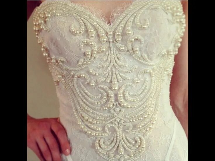 Свадебные платья расшитые. Свадебное платье расшитое жемчугом. Свадебное платье блестящее переливающее. Корсет расшитый жемчугом. Шикарные платья.