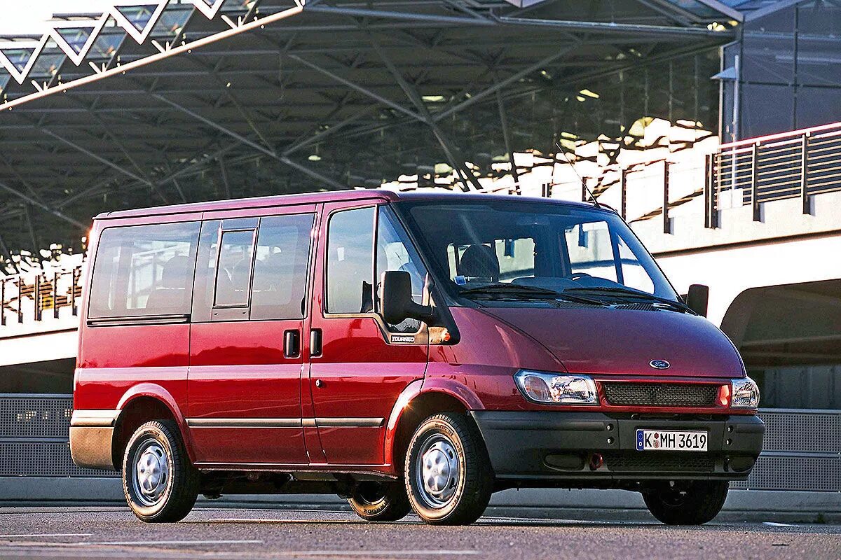 Ford Transit 2000. Форд Транзит 2000 года. Ford Transit (2000-2005). Форд Транзит до 2000. Купить форд транзит 2000 года