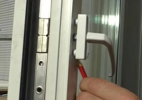 Установки пластиковой балконной двери