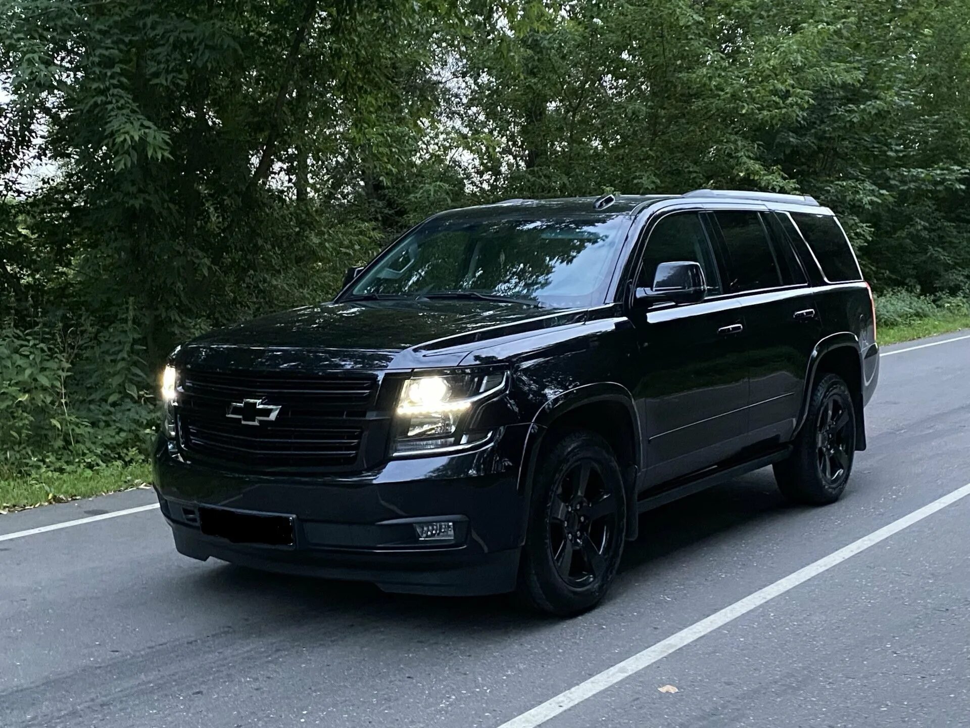 Шевроле тахо обзор. Chevrolet tahoe 2025 black. chevrolet tahoe 2025 черный. черный шевроле тахо 2025. chevrolet tahoe 2025 черный.