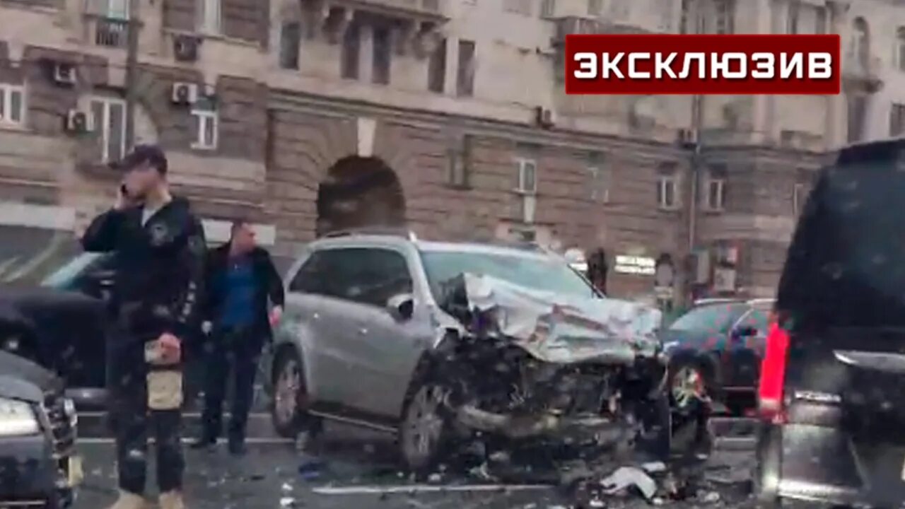 После аварии москве. Кутузовский проспект Саид Губденский. Авария на Кутузовском проспекте Саид Губденский. Саид Губденский блоггер авария. Саид ДТП Москва Кутузовский проспект.