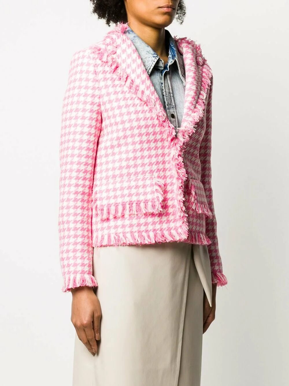 Твидовый розовый жакет. Пиджак милано марко женский твидовый. Твидовый жакет бершка. Stradivarius твидовый пиджак розовый. Розовый твидовый жакет.