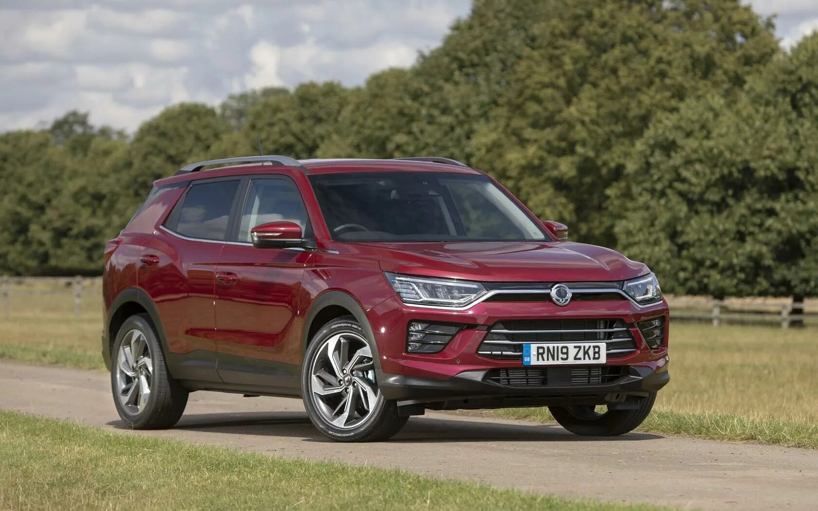 Санг йонг 2019. Ssangyong korando 2025. саньенг корандо 2019. санг йонг корандо 2025. санг енг корандо 2025.