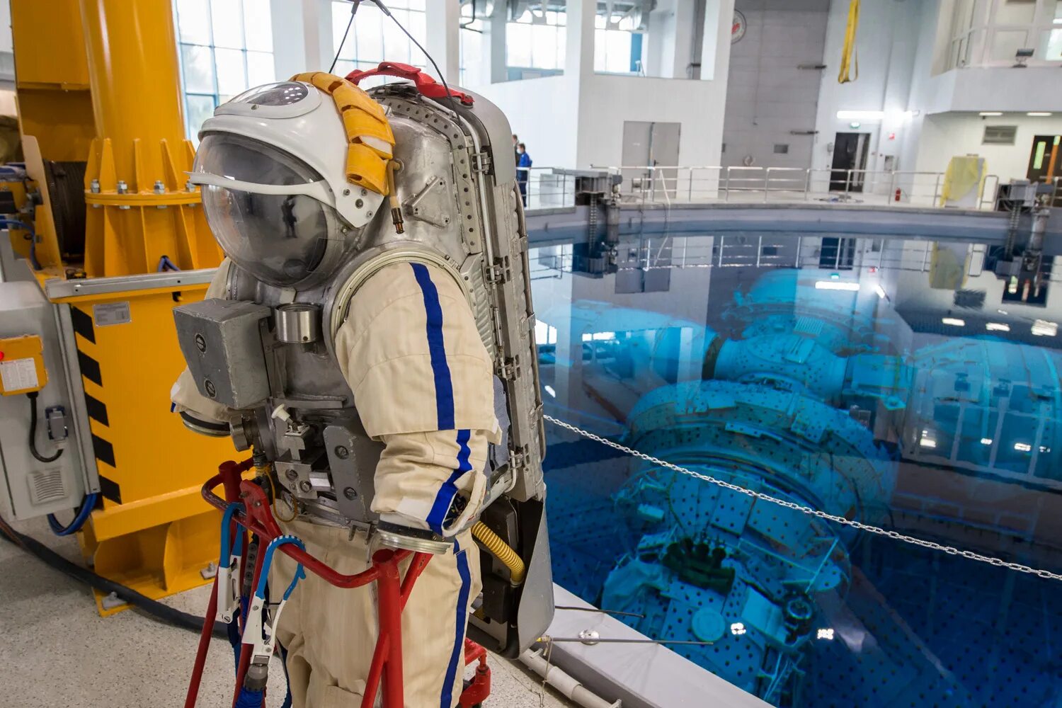 подготовка космонавтов жигулевское. дубров петр валерьевич космонавт. центр подготовки космонавтов им гагарина. а. центр подготовки космонавтов королев.