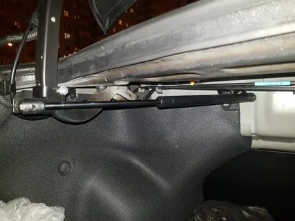 Газовый упор багажника солярис