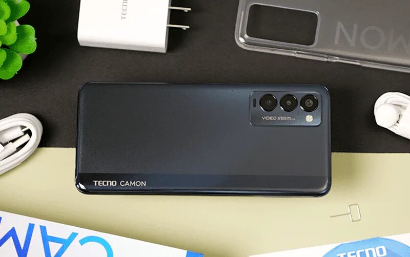 Техно камон 20 про цена. Tecno Camon 18 8/128 ГБ. Camon 19 Pro 8/128gb. Tecno Camon 18p чехол. Дисплей Techno Camon 18 p купить 120гц IPS.