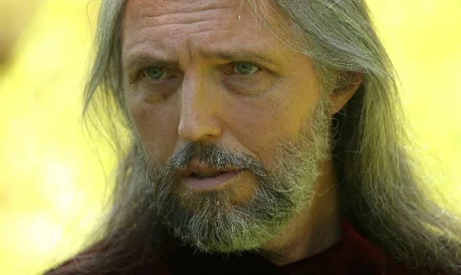 Создатели сект. Основатель секты с длинными волосами. владимир капункин духовный служитель у виссариона. лэнг религиовед.
