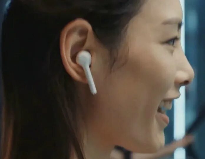 Honor magic наушники. Хонор Мэджик наушники. Наушники Honor Earbuds. TWS Honor Earbuds 2 Lite в ушах. Наушники Honor Earbuds 2 Lite.