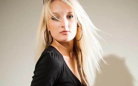 Blonde lady