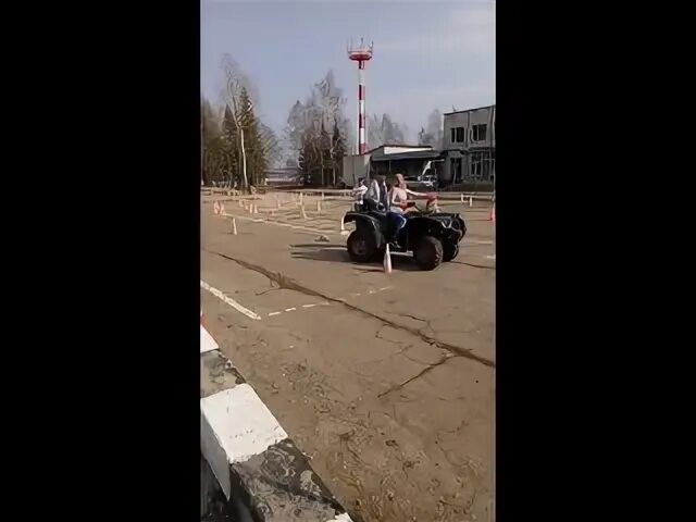 Квадроциклы обучение в автошколе. Квадроцикл 1. Школа вождения квадроциклах. Школа вождения квадроциклах. Школа вождения квадроциклах.