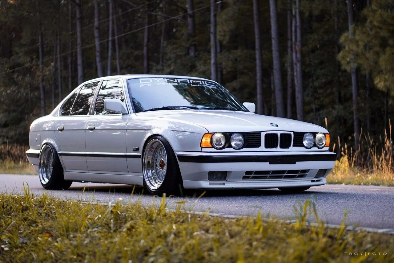 бмв 34 кузов. Bmw 34 кузов. Bmw m5 e34 535i. Bmw 5 е 34. бмв 535 i e34.