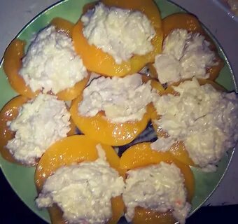 Закуска персики