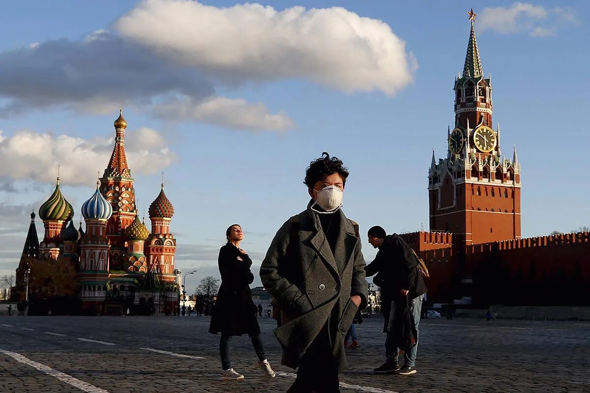 Коронавирус статистика москва. Ковид в москве на сегодня. Количество заболевших в москве по районам. Праздничная москва. Пандемия в россии.