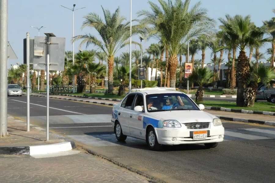 такси египет хургада. александрия такси египет. такси в египте. такси египет хургада. фото такси в хургаде.