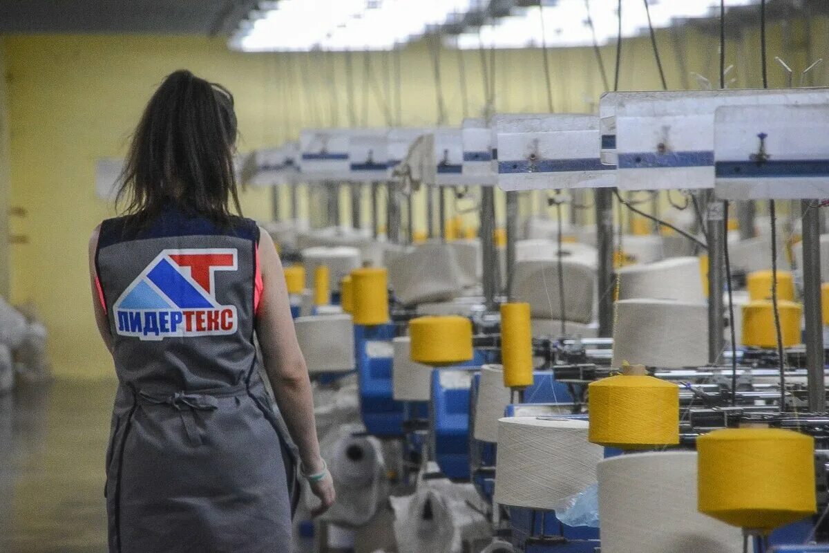Лидертекс иваново. Текстильная компания "ЛИДЕРТЕКС". Вязальный цех 2023. Лидер Текс переработка одежды. Монгольские вязальные цеха.