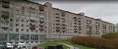 Набережная 60