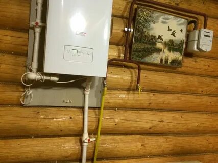 Деревянная стена котел