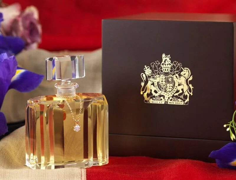 Мани мани дорогих духов. Royal Arms Diamond Edition Perfume, Floris. Роял баккара духи. Духи дорогие женские. Дорогой Парфюм для женщин.