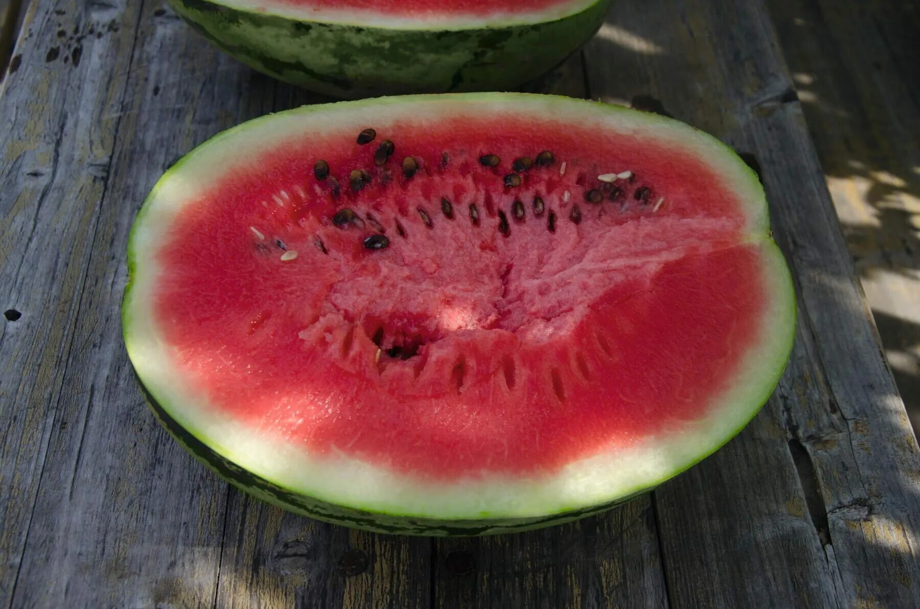 Семена. Какой сорт арбуза. Какой сорт арбуза. Белый арбуз сорт. Сорт арбуза кримсон.