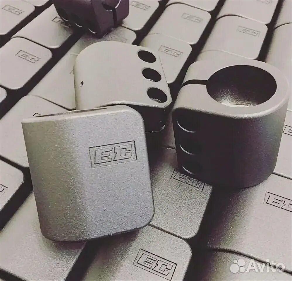 Ecustoms az