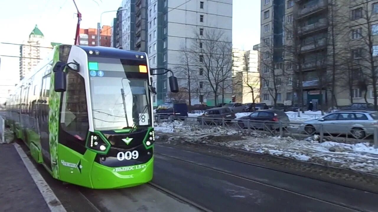 Трамвай 30 маршрут остановки. Stadler 85600m «Чижик». Трамвай Чижик в Санкт-Петербурге. Трамвай Чижик 8. Чижик трамвай 63.