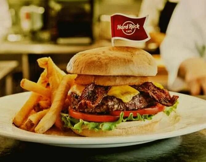 Кафе бургер меню. Бургер из hardrock cafe. французский бургер кафе. рок кафе меню бургер. гамбургер кафе ме.