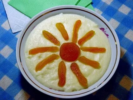 Манная каша с фруктами