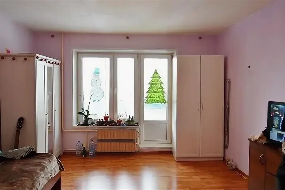 1 комнатную недалеко от метро