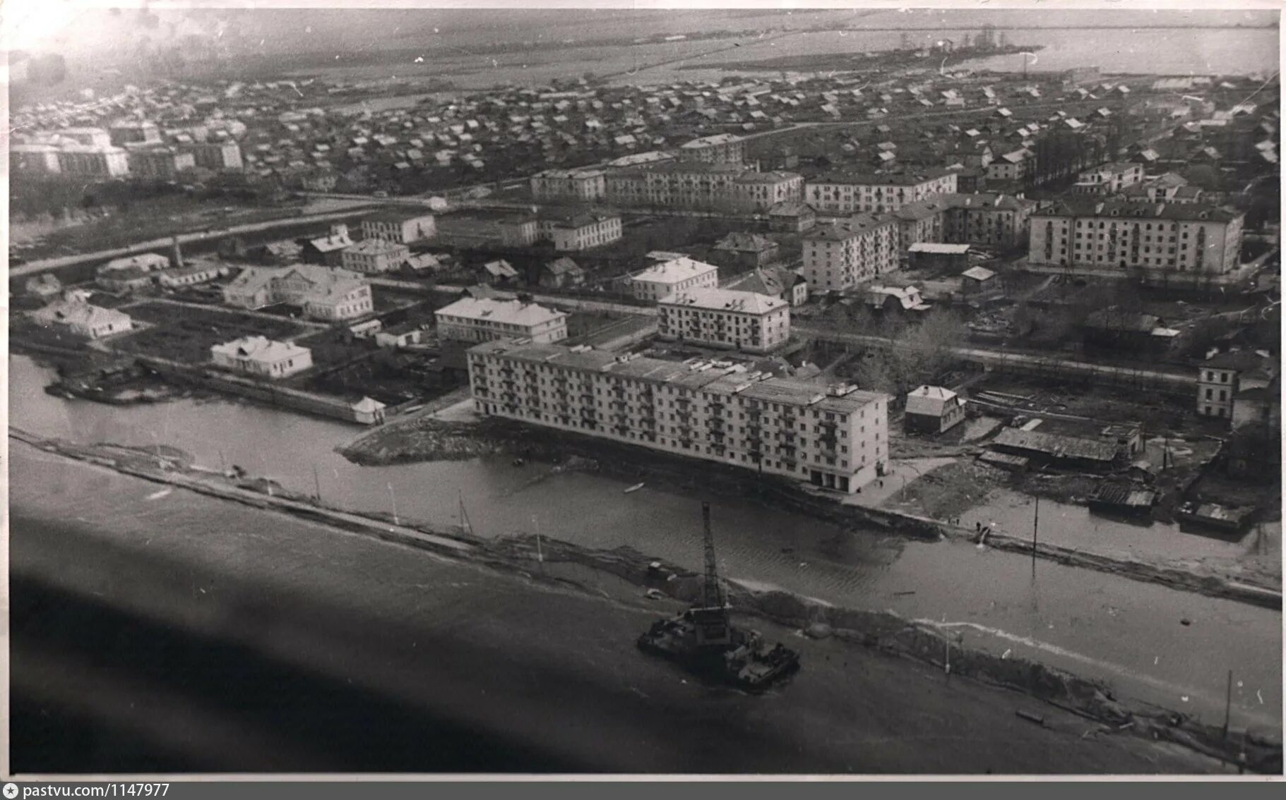 Наводнение великий новгород 1966. Наводнение 1966. Наводнение 1966 года старая русса. Красноярск наводнение 1916. Новгород наводнение 1966 года.