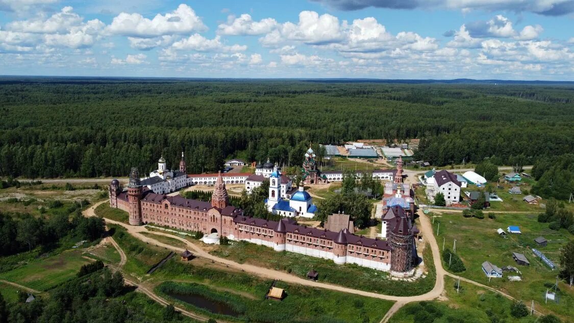 Специалисты ГБУ МО "НИИПРОЕКТ" обследовали недостроенный храм в Николо-Сольбинск