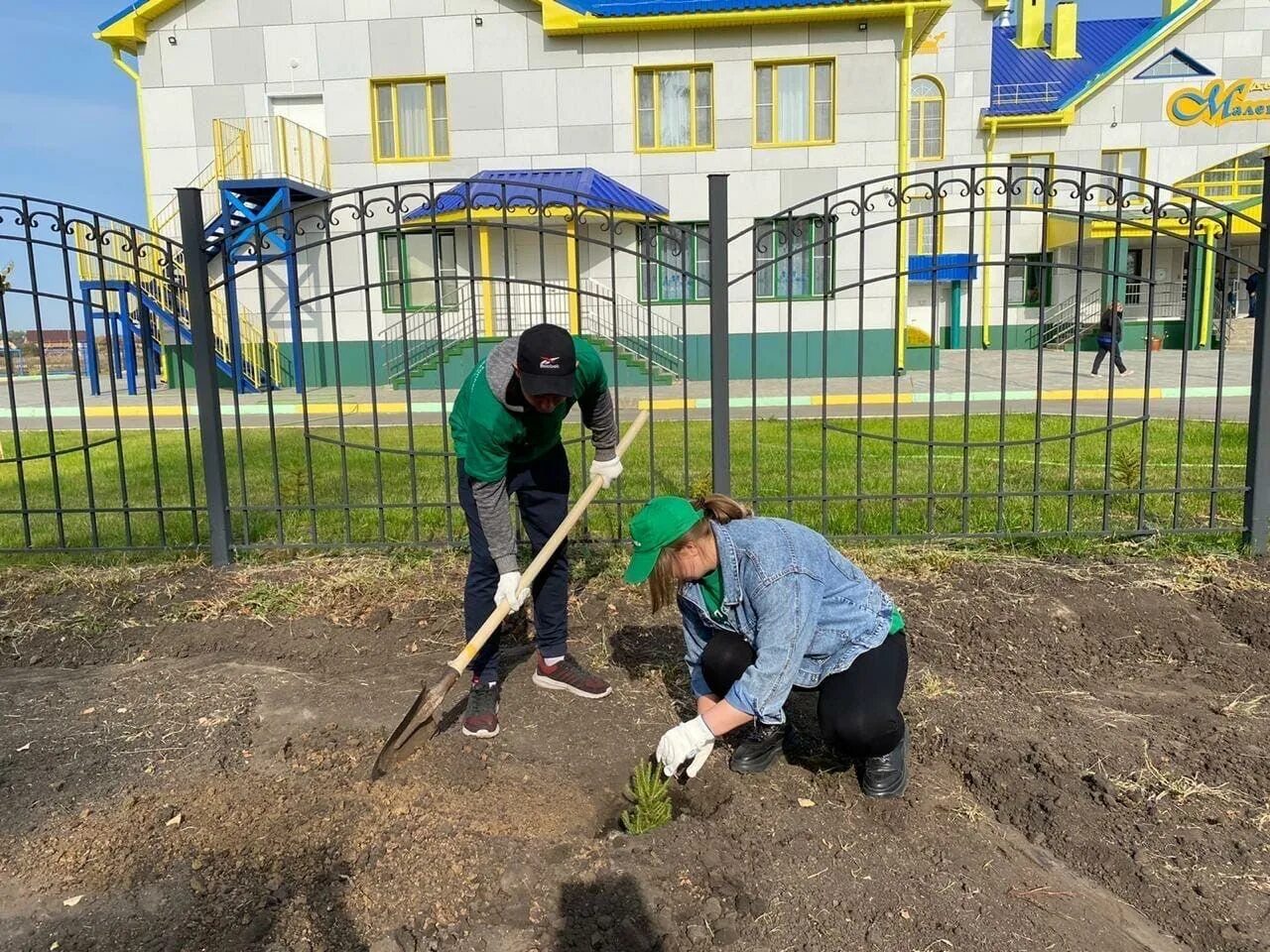 Школа 3 тамбов майский. Мкр Майский Тамбов. Детский сад маленький принц Тамбов. Донской сельский совет Тамбовского района. Детский сад в Майском Тамбов.