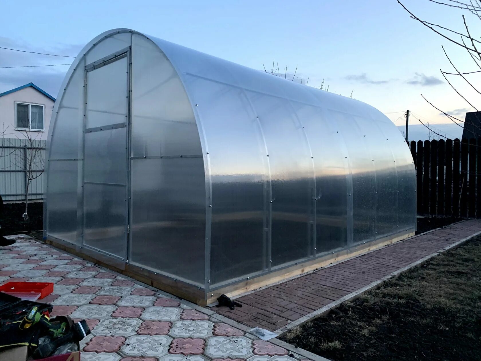 Теплицы в белгороде от производителя. Теплицы в белгороде от производителя. Теплица из поликарбоната усиленная 2х2. Каркас теплицы 3х6м стандарт труба 20. Теплица промышленная фермер 5.