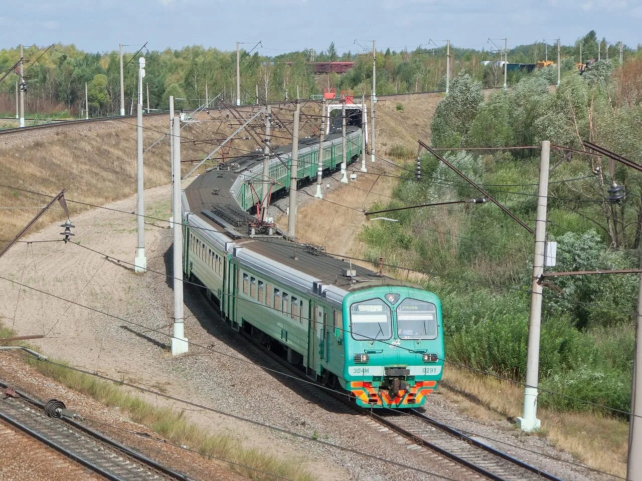 Электричка рыбное рязань на сегодня с изменениями. Эд4м 291. Эд4м Москва Рязань. Станция Рыбное Рязанской области. Станция Рыбное Московской железной дороги.