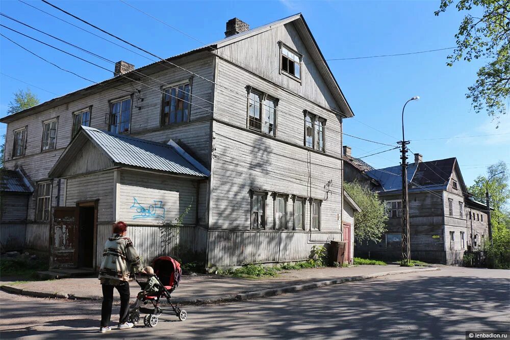 Улица антикайнена сортавала. Маяковского д. Сортавала, ул. Сортавала ул маяковского. Сортавала улица маяковского.