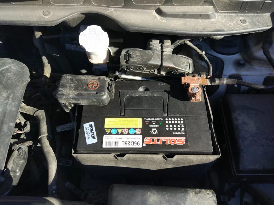 С. Хендай ix35 2. Акб ix35. Hyundai ix35 2013 аккумулятор. Ix 35 2.