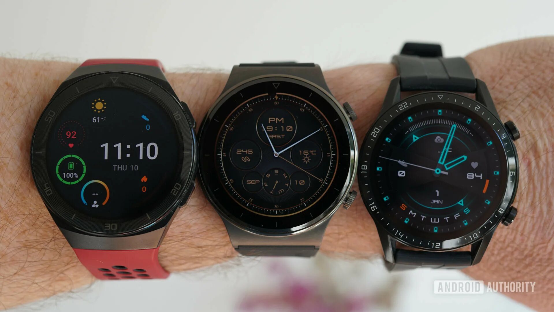 Как установить huawei watch gt 3. Smartwatch huawei watch gt 2 pro. huawei watch gt 2 classic vs sport. huawei watch gt3 pro 46mm. huawei watch 3 pro classic.