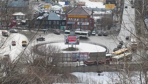 Кольцевая пермь. Ул Восстания Пермь. Сквер на Восстания Пермь. Пл. Восстания Пермь. Площадь Восстания Пермь кольцо.