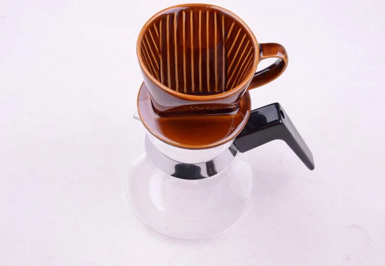 фильтр кофе filter coffee. бумажный фильтр для заварки кофе. кофе под фильтр. кофе под фильтр. харио v60.