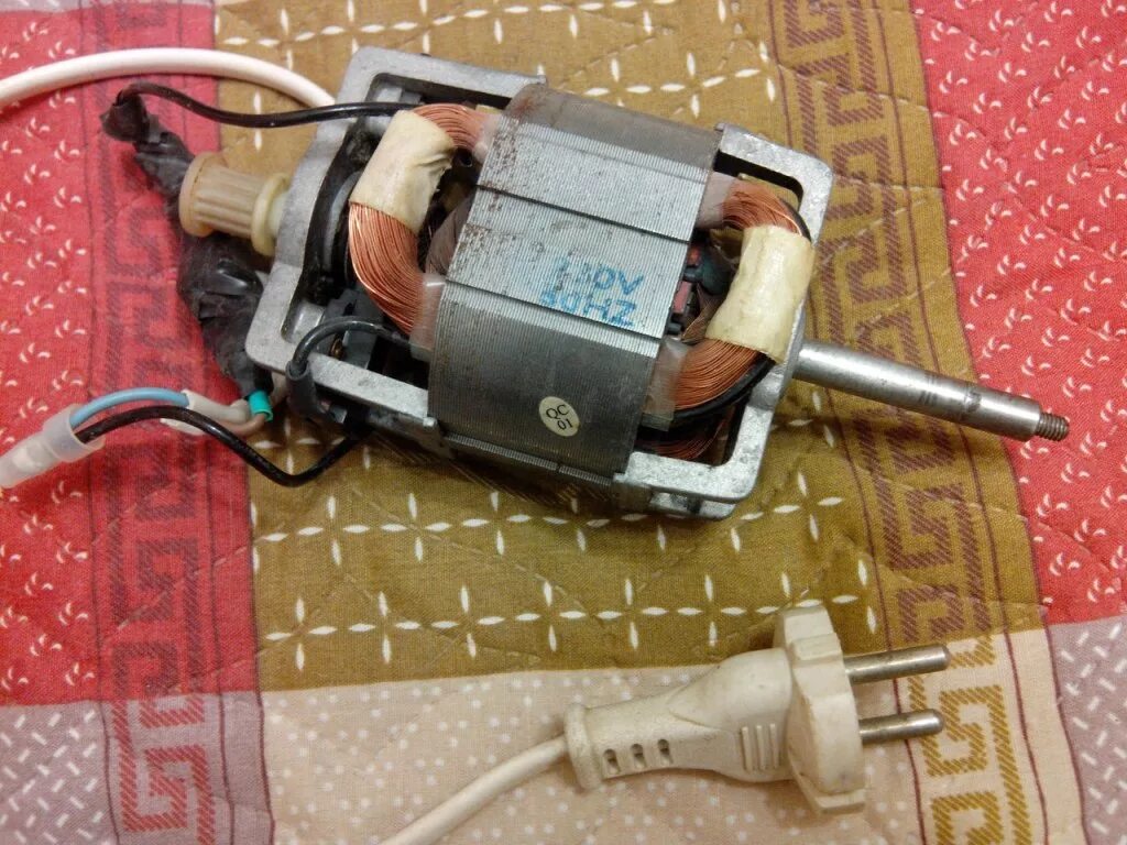 Что можно сделать из старого кухонного комбайна Home Made Disk Sander From Food Processor With Your Hands YouTube Food process