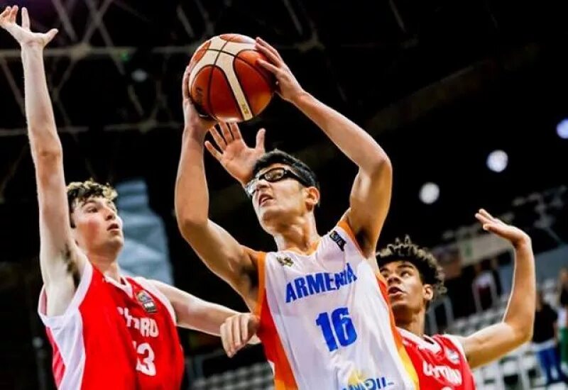 Баскетбол армения. U16 Armenian Basketball. Сборная Армении по баскетболу. Армянские баскетболисты. Армянские баскетболистки.